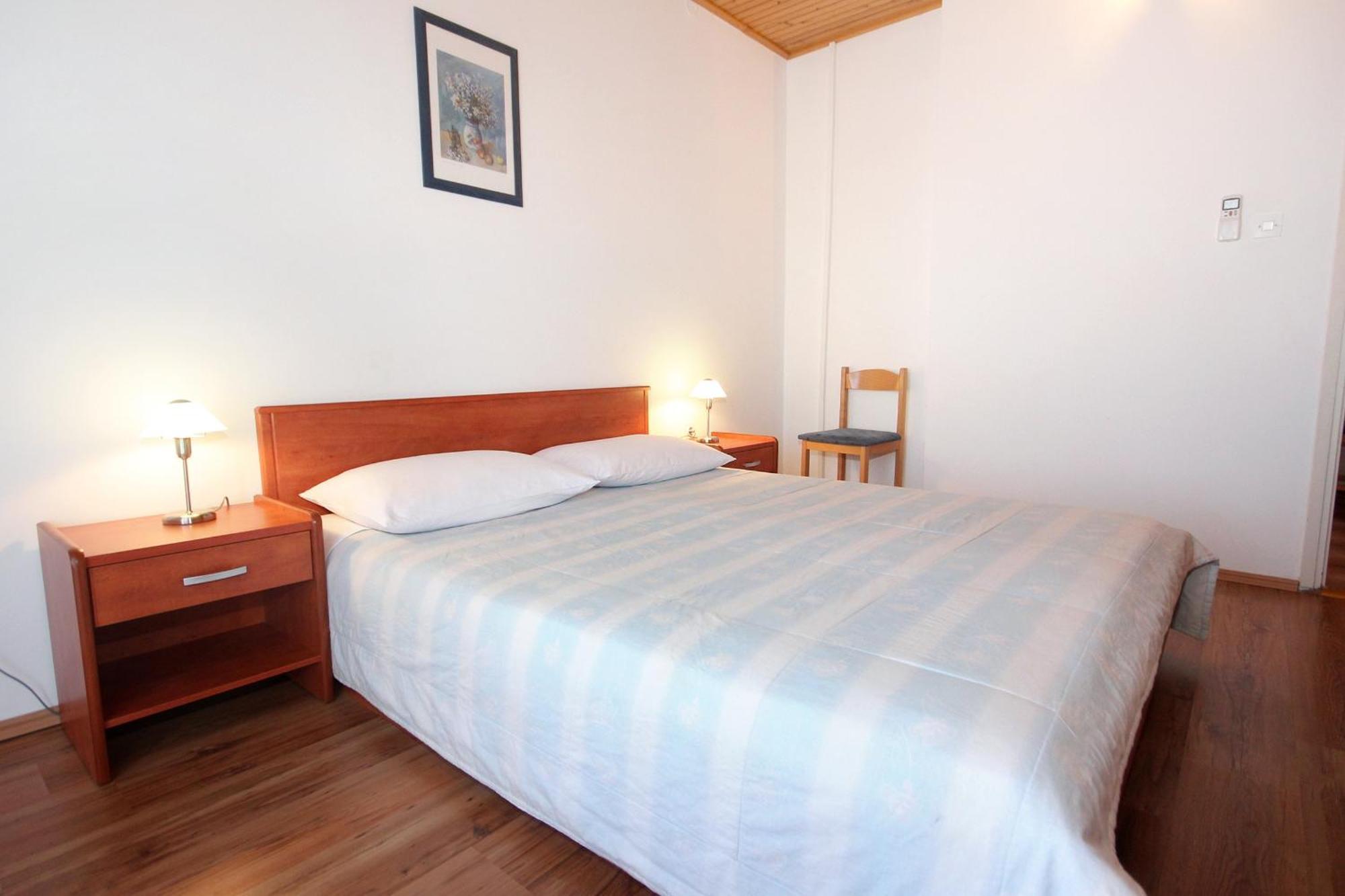 Apartments And Rooms By The Sea Mandre, Pag - 3557 Kolan Rum bild
